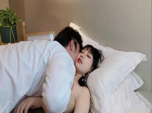Sialan seorang gadis cantik setelah kencan pertama